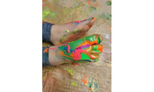 Ayak Parmakları ile Boyama