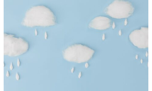 Bulutlar ve Yağmur Arasında