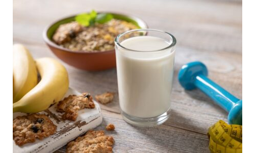 Canlandırıcı muzlu süt