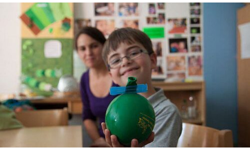 Balon kendiliğinden şişer mi?