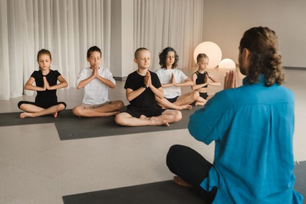 Dokunarak Yoga