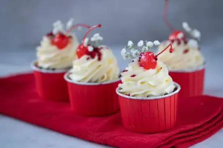 Kirazlı Muffin