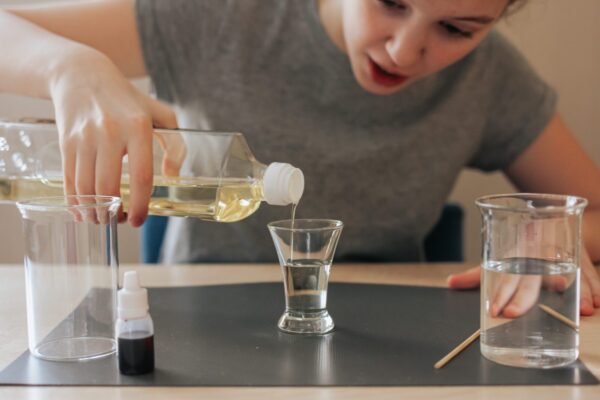 Su Üzerinde Yağ Tabakası