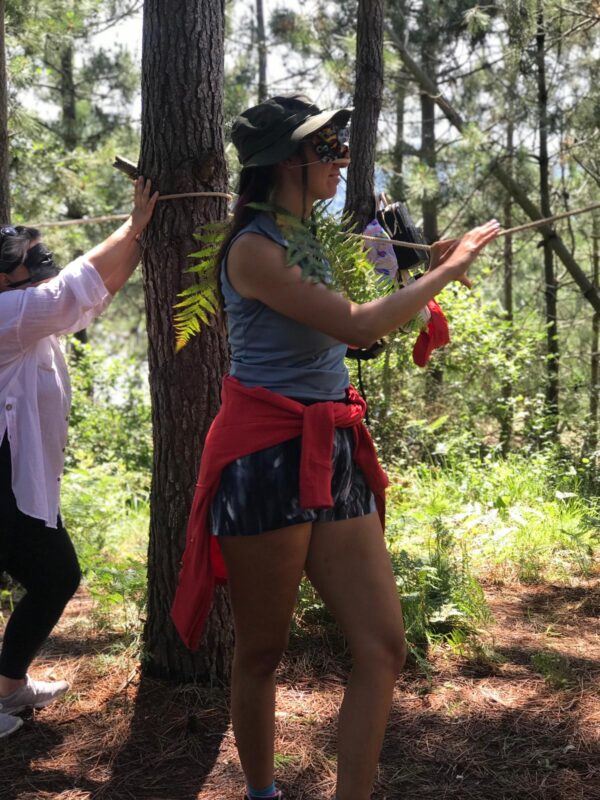 Gözü kapalı halata tutunmak