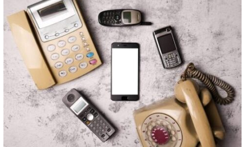GEÇMİŞTEN GÜNÜMÜZE TELEFON