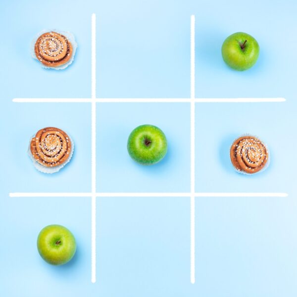 Salyangoz Kabukları ile Tic-Tac-Toe