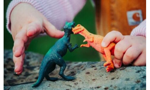 Yumurta Hırsızı ve Dino