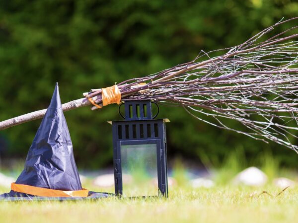 Cadı Süpürgesi Oyunu