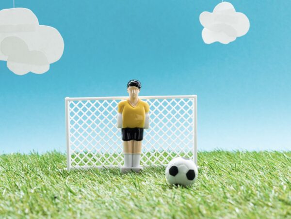 Kukla ile Futbol Oyunu