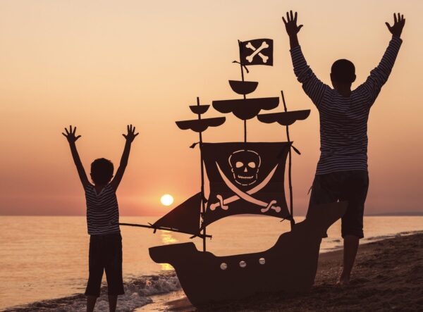 Korsan Gemisiyle Hazine Taşıma