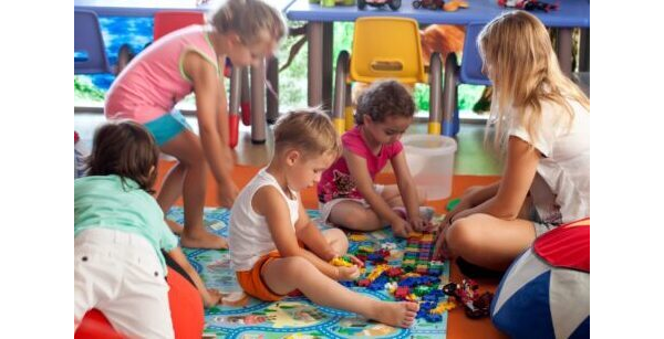 Zamanı Karıştıran Cadılar Oyunu